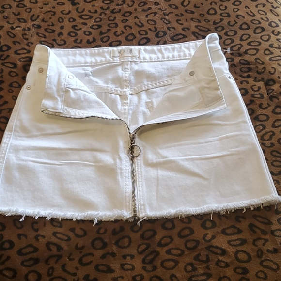 Mini skirt - Picture 7 of 8